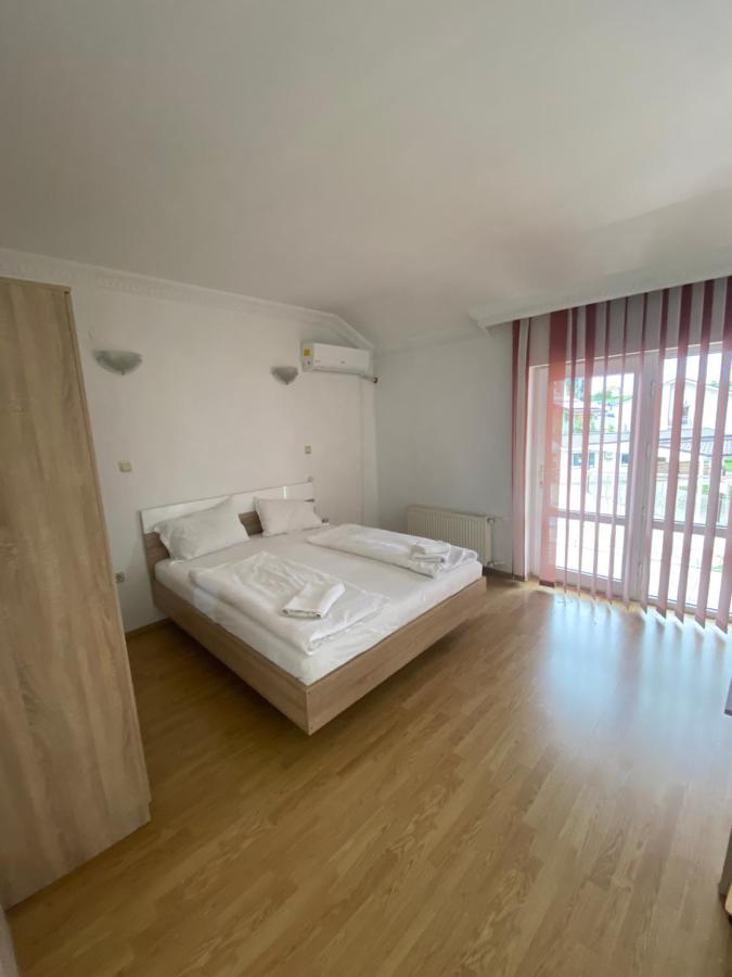 Vila Hubert Baile Felix Ngoại thất bức ảnh